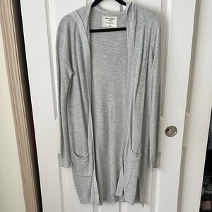 Abercrombie & Fitch Women's Light Gray Cardigan